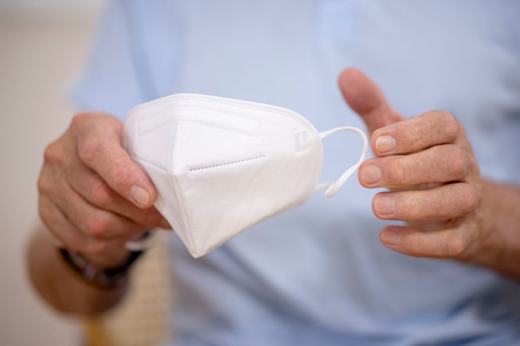 Featured image for Mask Mandates in Bay Area Health Care Settings Begin Nov. 1