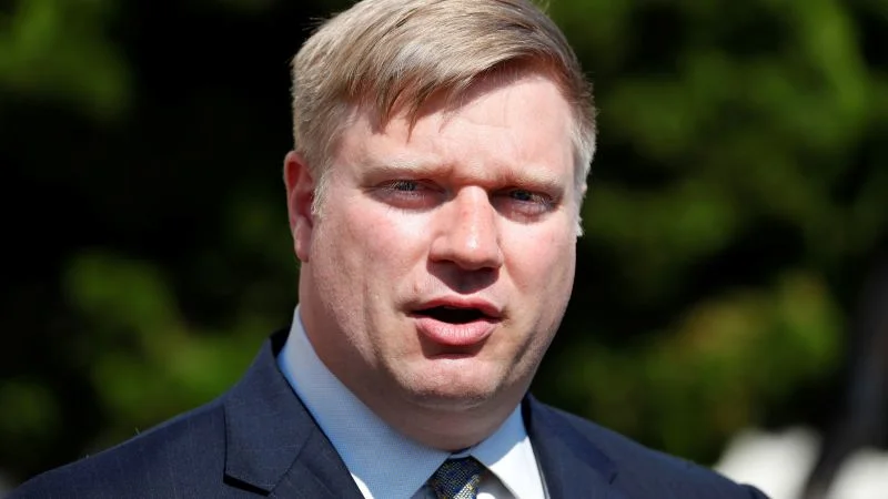 Trump's Legal Team Loses Key Attorney