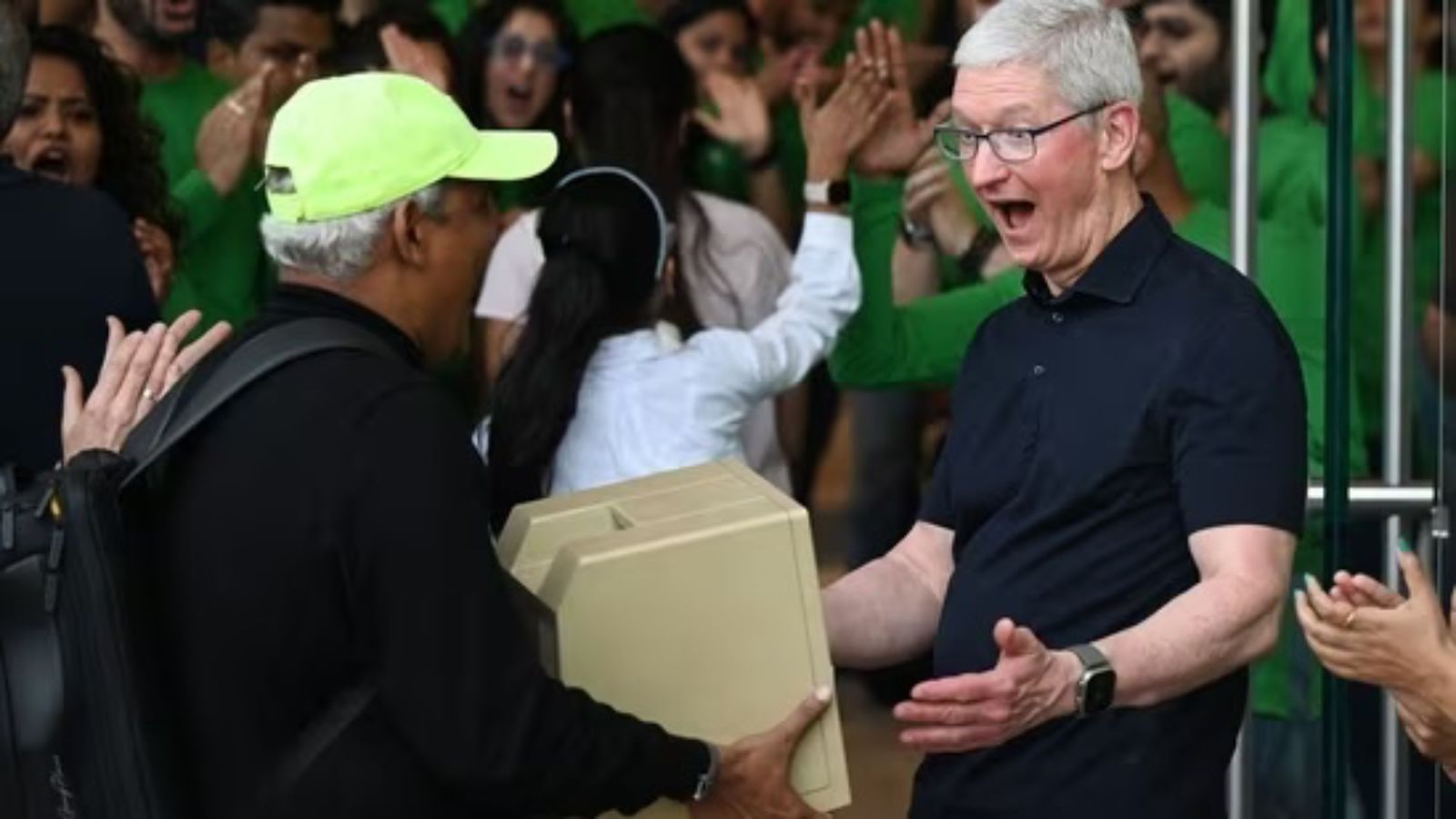 Apple CEO's India Plans and Vintage Macintosh Excitement at Mumbai Store Opening