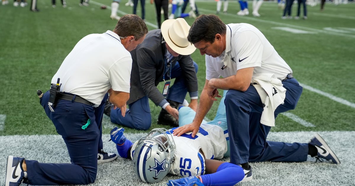 "Injuries and Rookie Standouts Dominate Cowboys-Seahawks Preseason Clash"