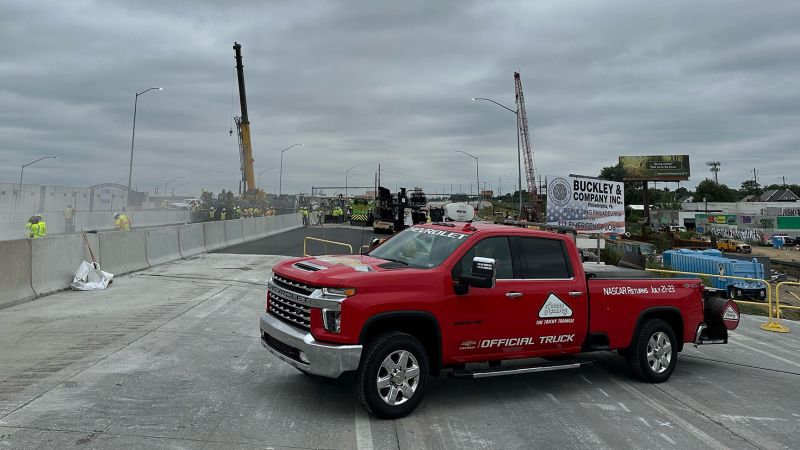 Raceway lends a hand in I-95 reconstruction.