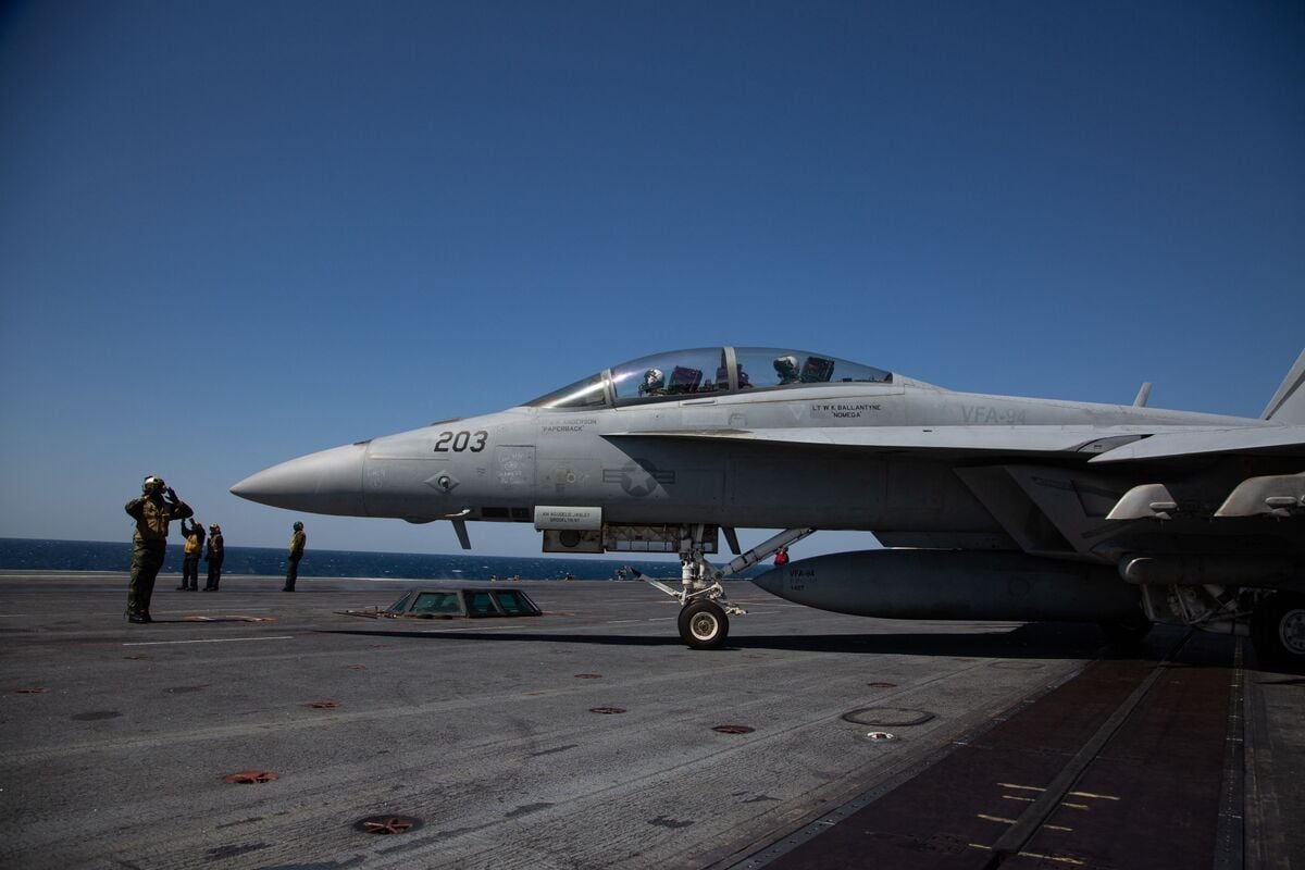Featured image for US Navy Aircraft Crashes in South China Sea, Crew Rescued