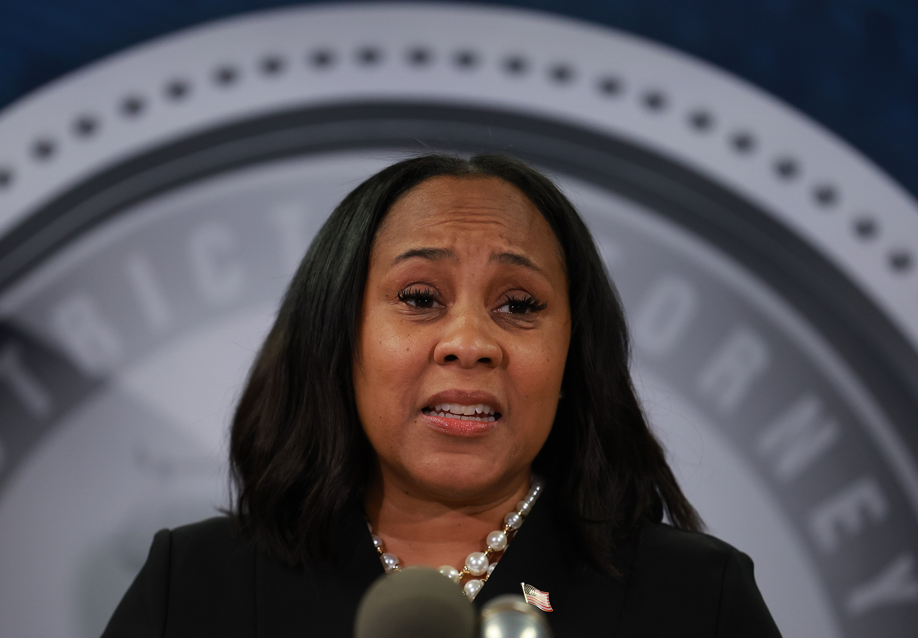 "Trump Prosecutor's Relationship Revelation Shocks Legal Community"