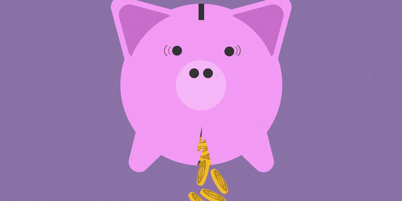 Featured image for Binance Struggles Amid SEC Scrutiny and Market Competition.