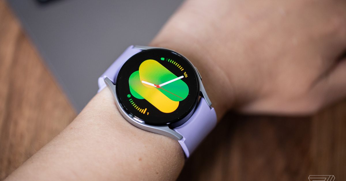 Featured image for "Samsung Galaxy Watch 5 hits record low prices in latest deals"