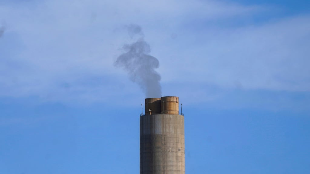 Featured image for EPA Implements New Rules to Reduce Power Plant Pollution.