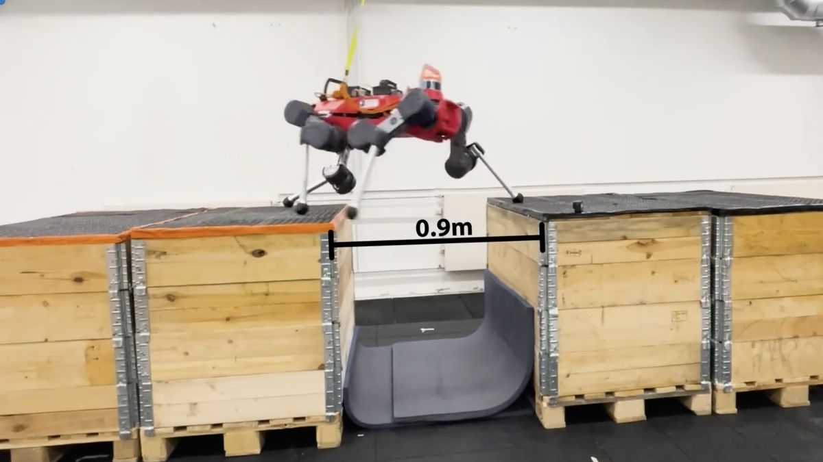 Featured image for AI-Powered Robot Dog Masters Parkour Course with Cat-Like Agility