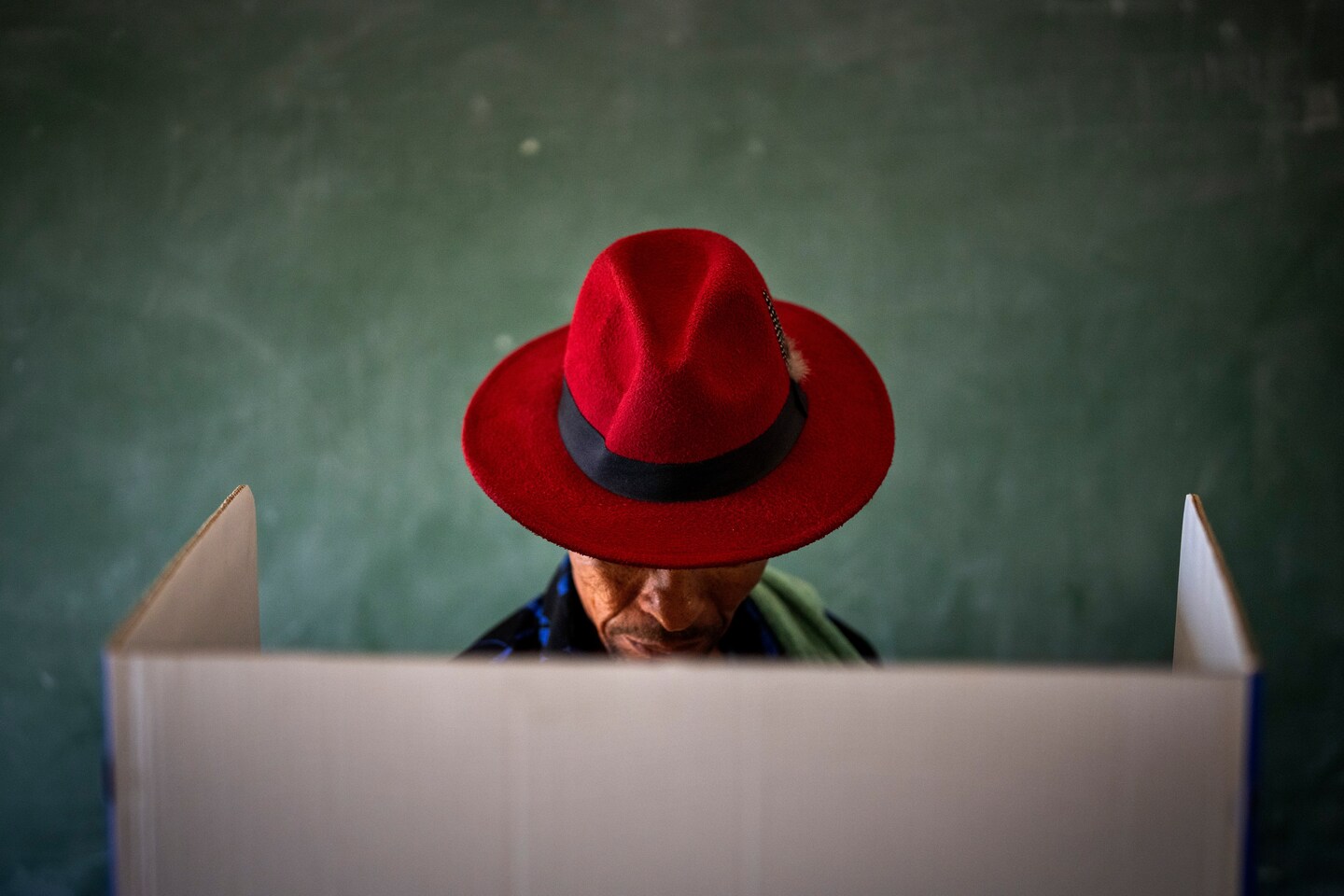 "South Africa Faces Coalition Government as ANC Support Dwindles"