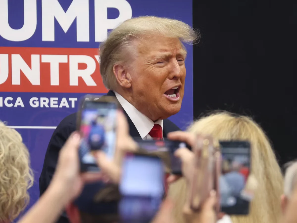 Trump's Lawyers Resign Shortly After Indictment