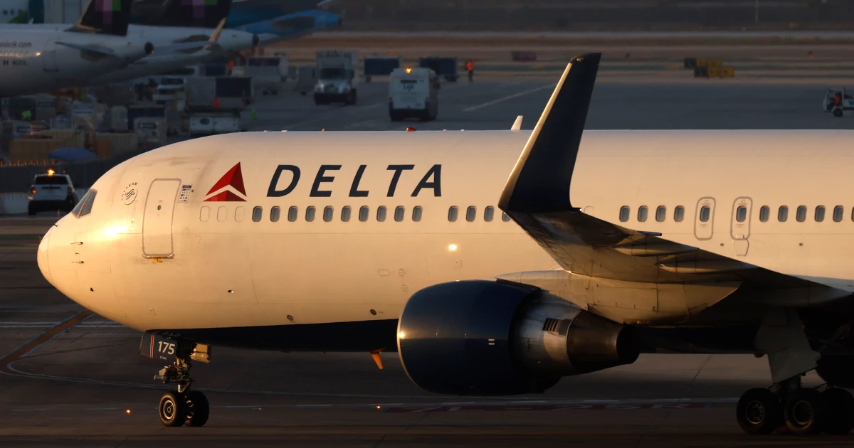 Featured image for Delta passengers endure 29-hour ordeal on Atlantic island after engine failure