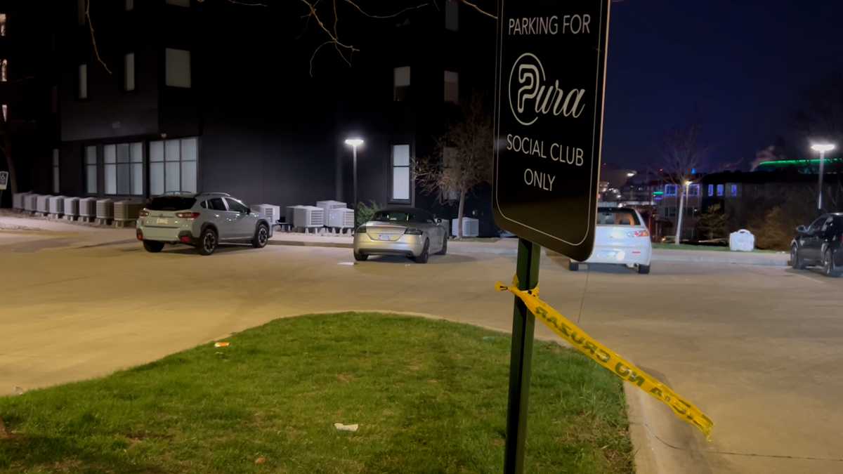 Featured image for "Des Moines Shooting Leaves Two Hospitalized"
