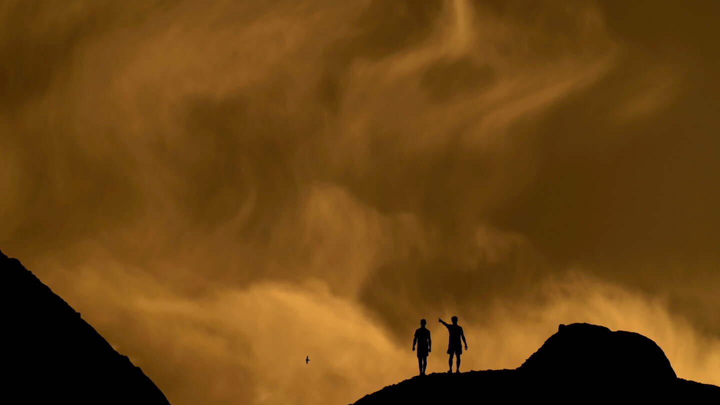 "AP's Climate News Director's Reflections on Escaping Phoenix's Blistering Sun"