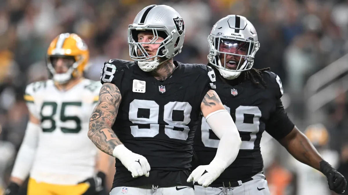 Controversial penalties and baffling play-calling overshadow Packers' loss to Raiders on MNF