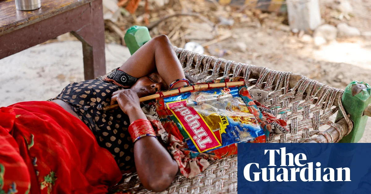 Featured image for India Endures Record-Breaking Heatwave with Unprecedented Temperatures