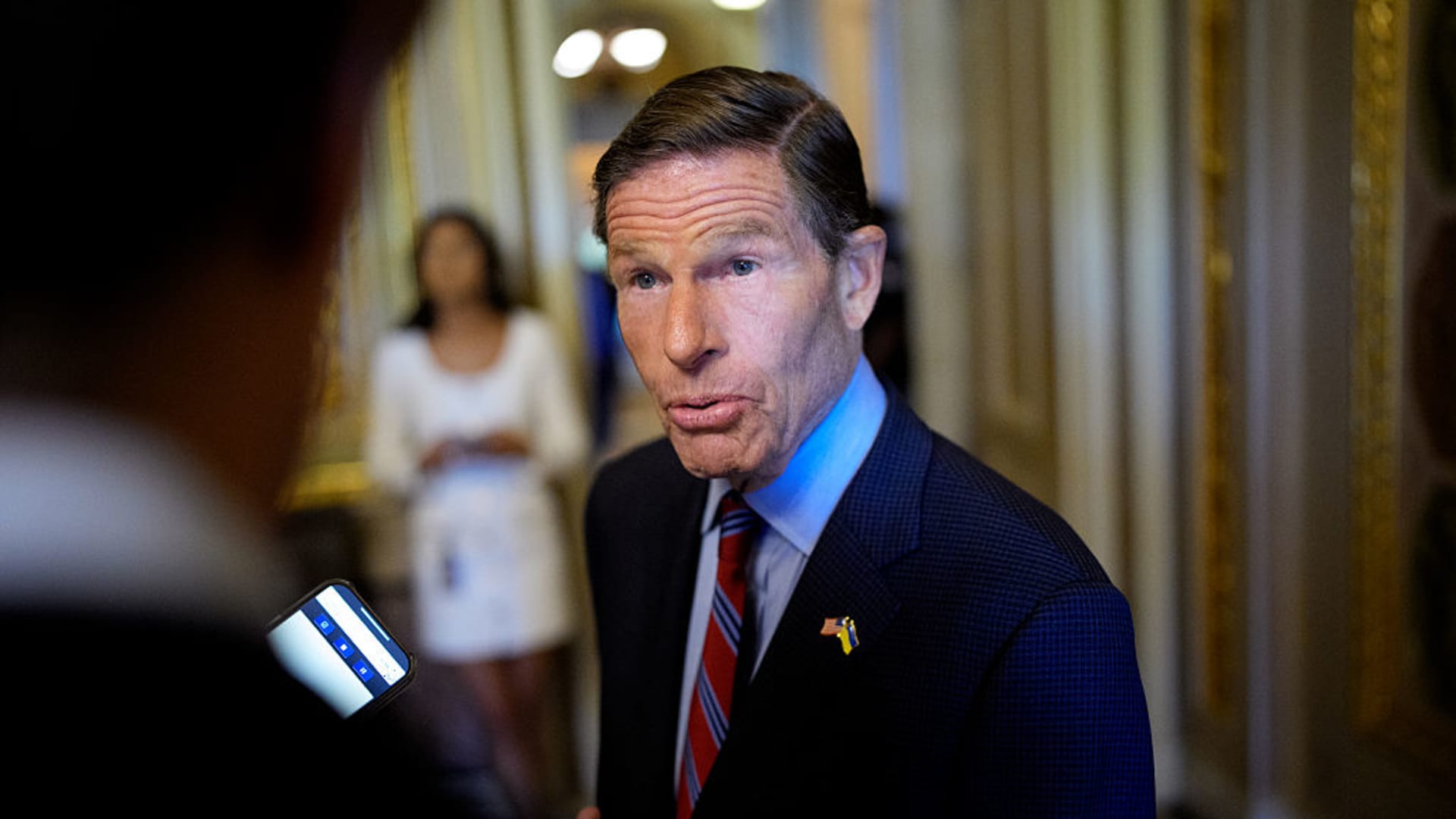 Featured image for Democrats Criticize White House and Data Centers Over Rising Energy Costs