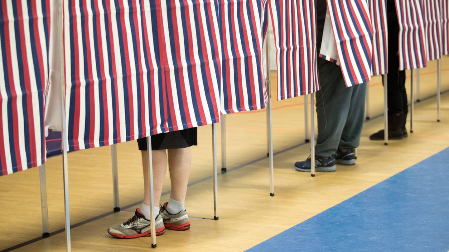 "New Hampshire Voters Take Center Stage in Primary Spotlight"