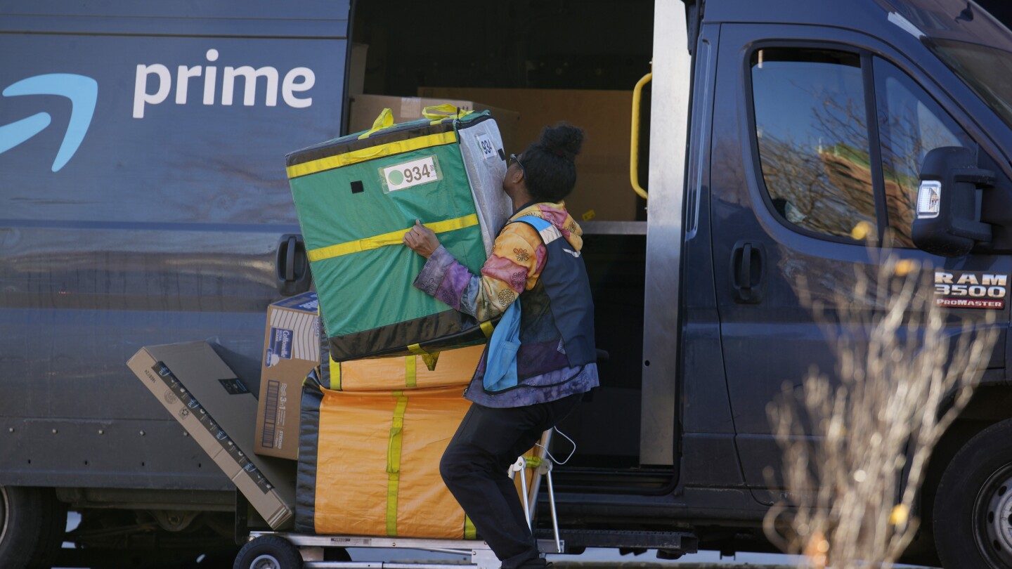 "Retailers Boost Delivery Speeds to Accommodate Late Holiday Shoppers"