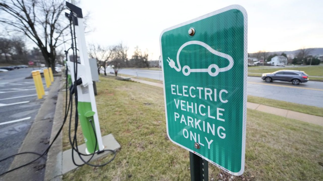 "American Interest in Electric Vehicles Remains Divided, New Poll Finds"