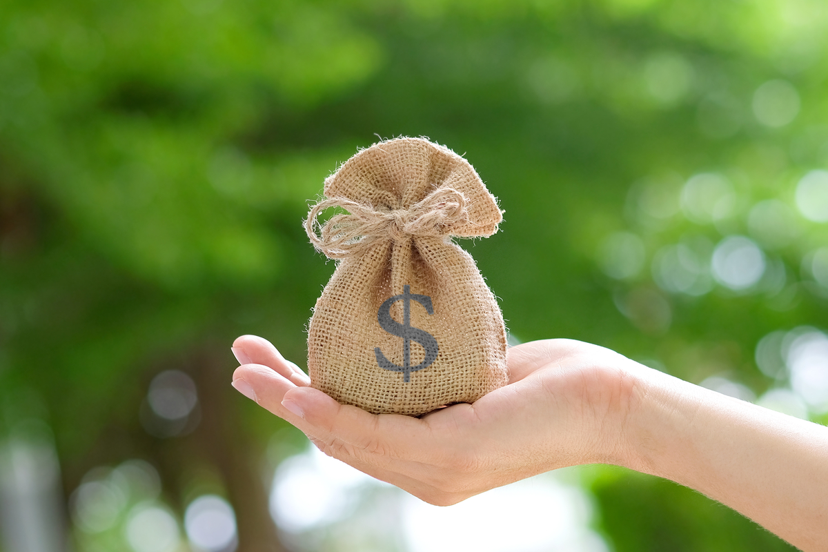 Top Dividend Stocks to Buy Now for Long-Term Passive Income