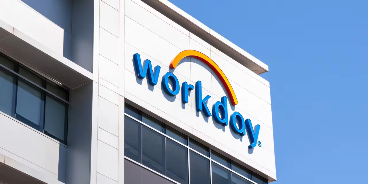 Workday Navigates AI-Driven Dilemma After Solid Q4 Earnings