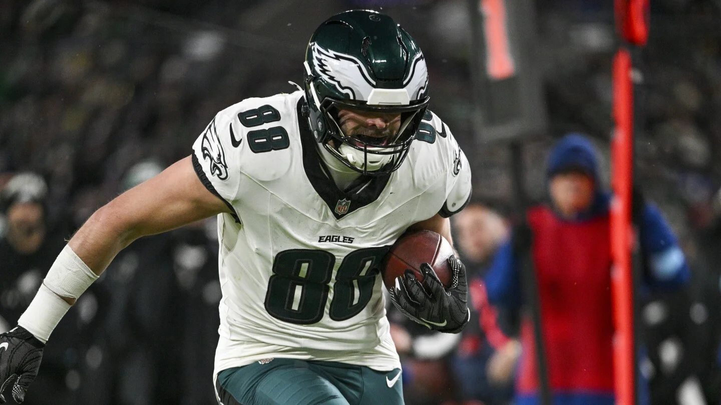 Eagles' Dallas Goedert Hits IR, E.J. Jenkins Joins Roster