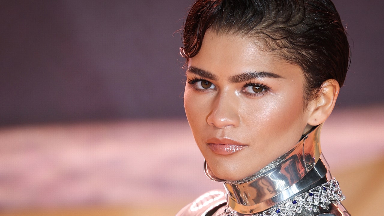 Featured image for "Zendaya Stuns in Couture Robot Suit at 'Dune: Part Two' Premiere"
