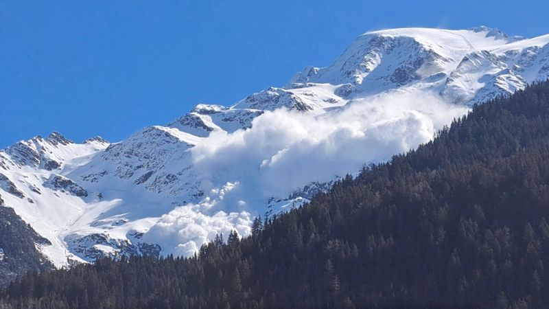 Featured image for Deadly French Alps Avalanche Claims Multiple Lives.