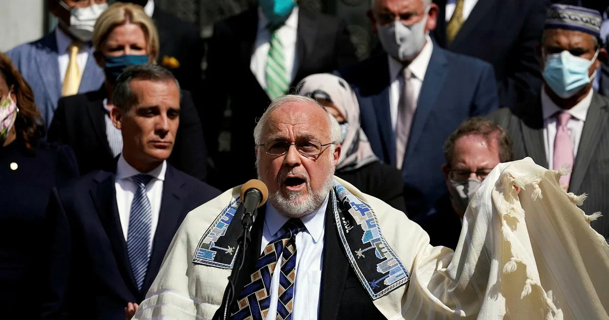 Saudi Arabia Apologizes for Kippah Incident Involving US Rabbi