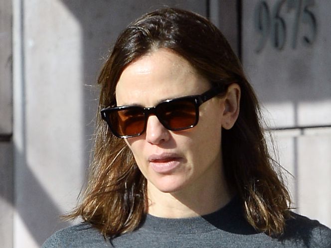 Jennifer Lopez's Fashion Choices Set New Trends