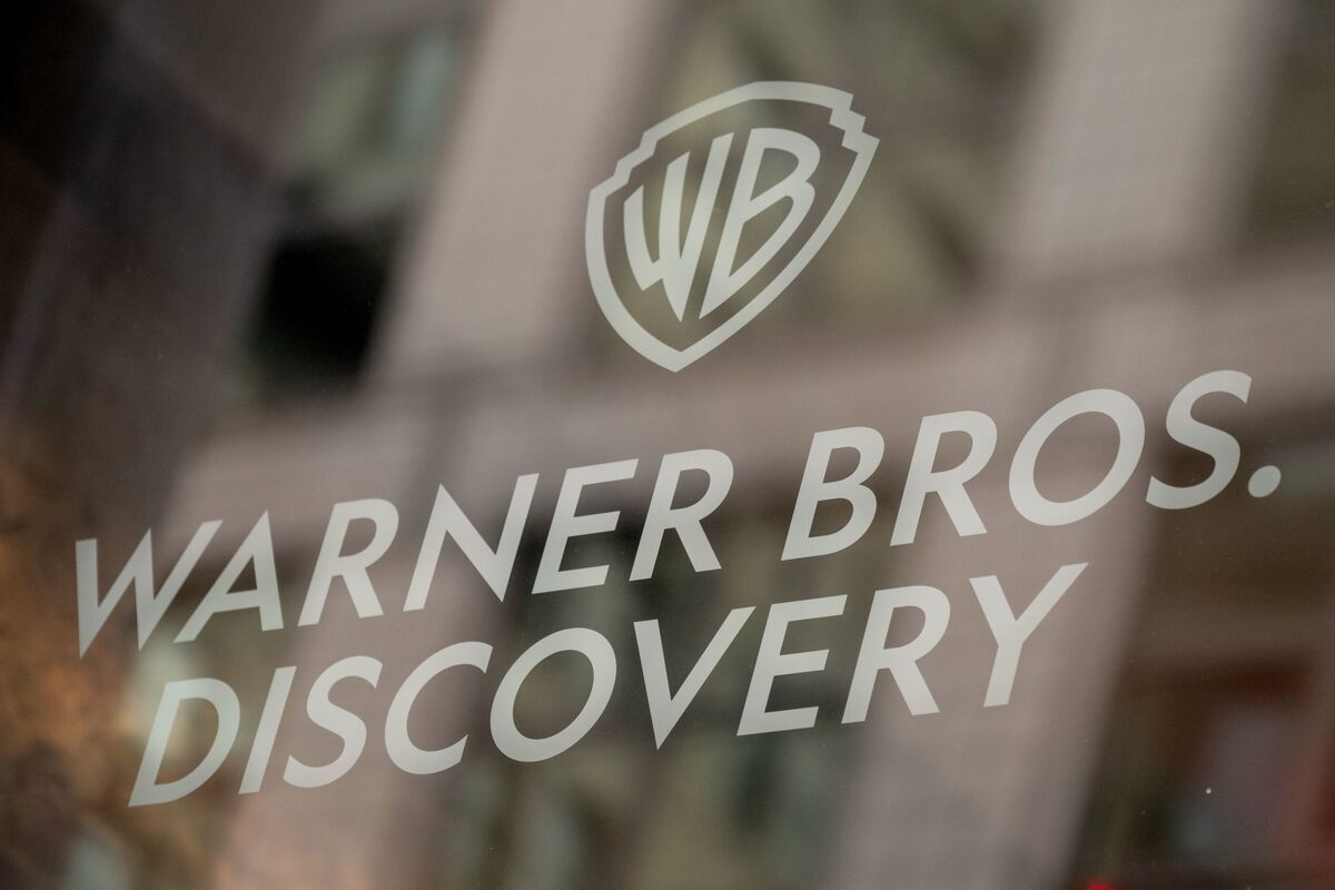 Featured image for Warner Bros. Discovery Faces Multiple Bids Amidst Industry Rumors