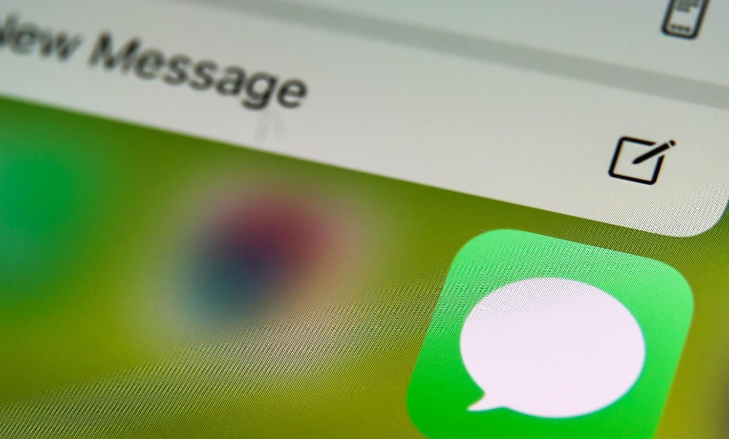 Featured image for Apple Introduces RCS Messaging, Challenging WhatsApp for iPhone Users