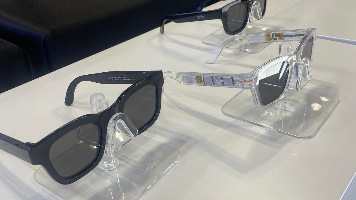 Featured image for "Revolutionizing Eyewear: The Future of Adaptive Liquid-Lens Glasses"