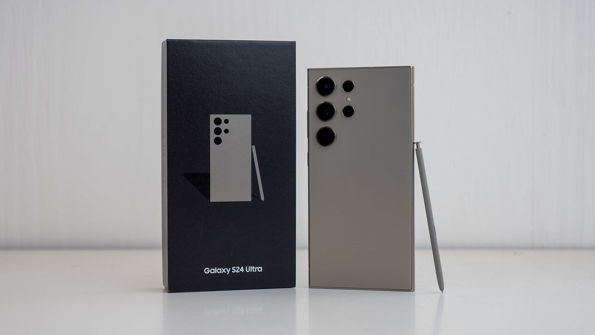 Featured image for Samsung Galaxy S26 to Revive Exynos, Z Flip 7 Faces Challenges