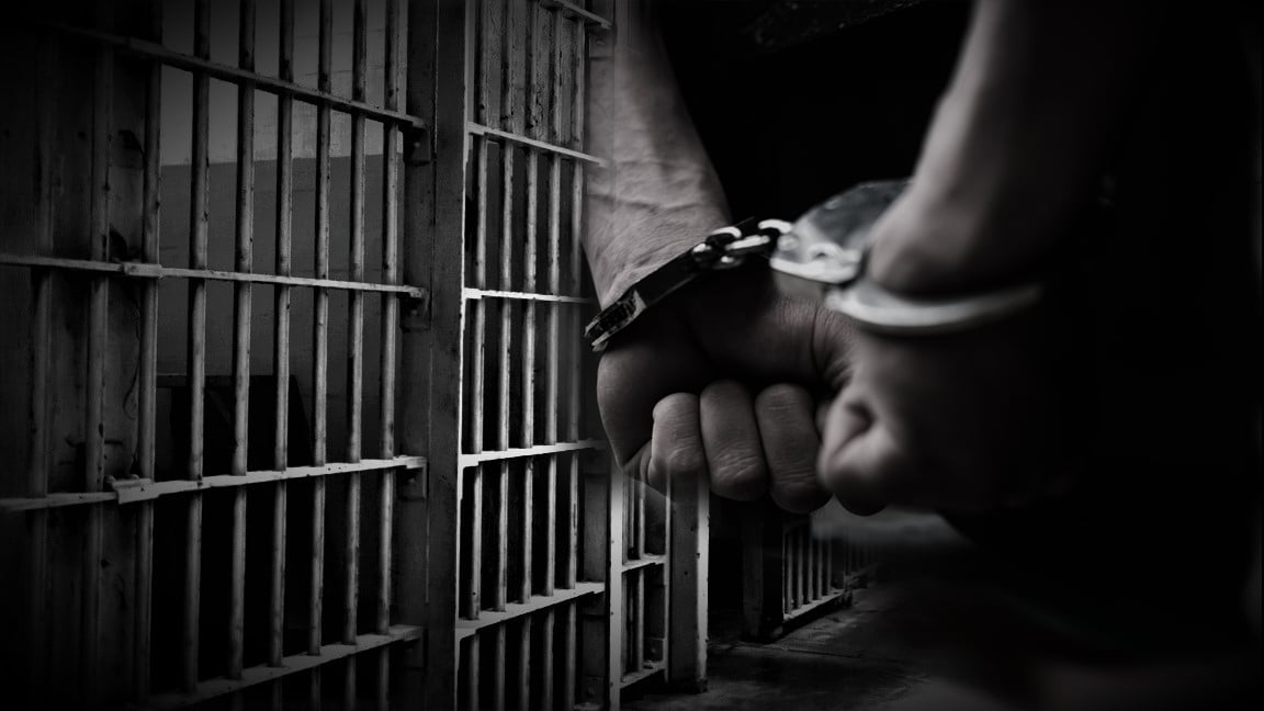 Featured image for Man Steals Backhoe to Catch Flight from Illinois Airport