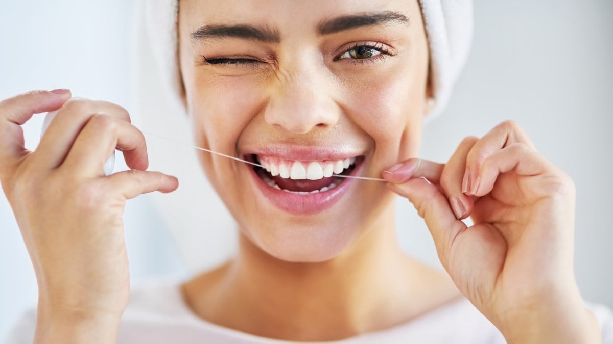 Featured image for Gum Disease and Oral Health Risks Linked to Stroke and Brain Damage