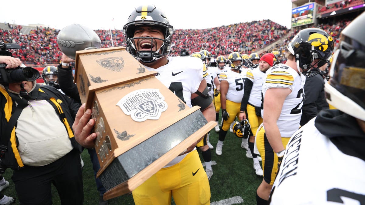 Iowa's Backup Kicker Secures Victory with Last-Second Field Goal against Nebraska