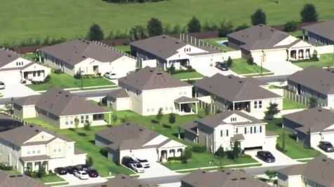 Featured image for Foreclosure rates rise in Florida.