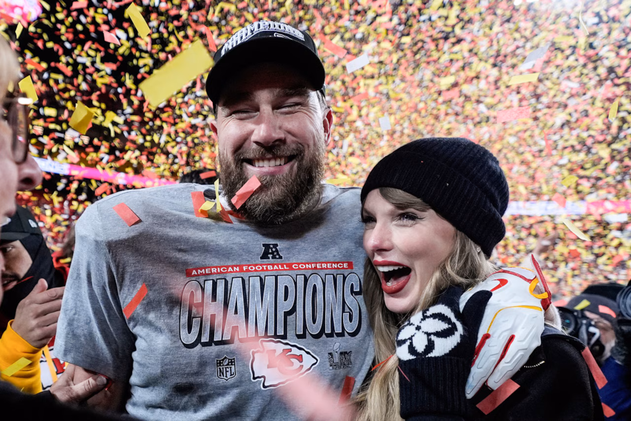 Featured image for Travis Kelce Partners with Jana Partners to Revive Six Flags