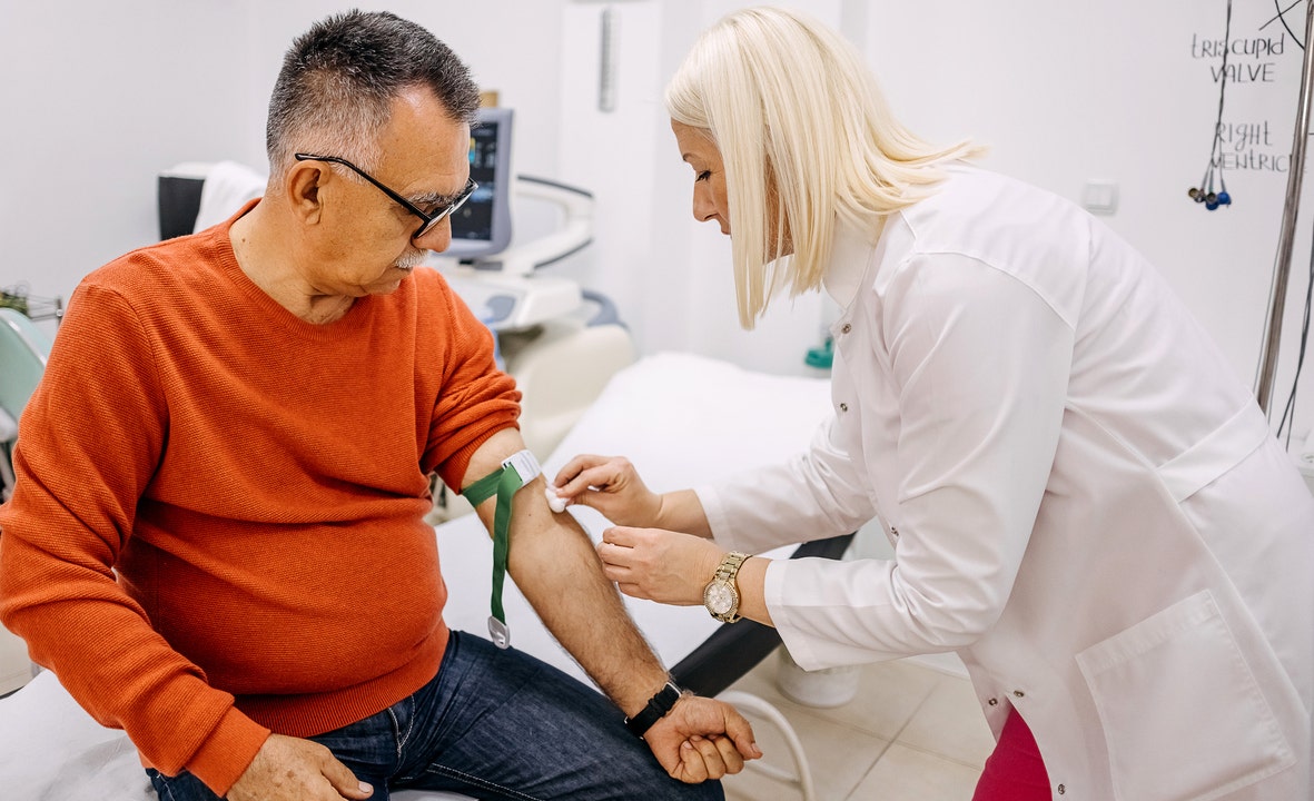 Featured image for Stanford study reveals blood test's ability to predict accelerated organ aging