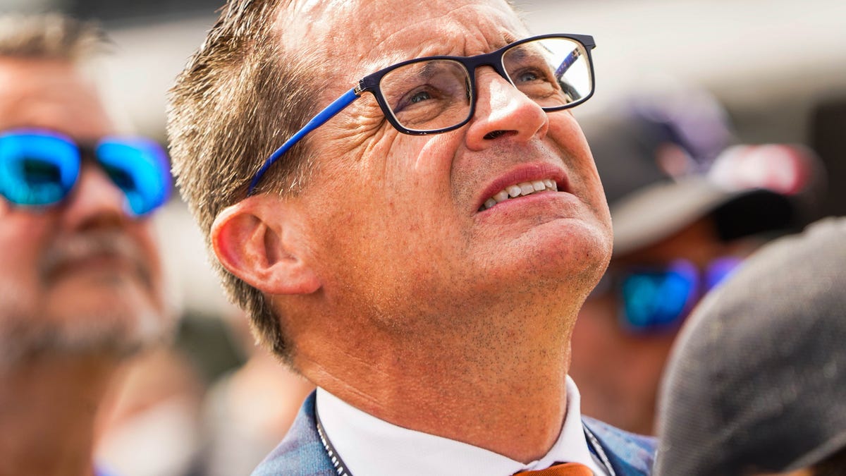 Featured image for "Indy 500: Race Day Schedule and Safety Amid Storm Concerns"