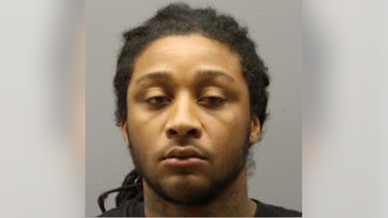 Featured image for "Manhunt in DC: George Washington University students on lockdown as dangerous criminal escapes nearby hospital"