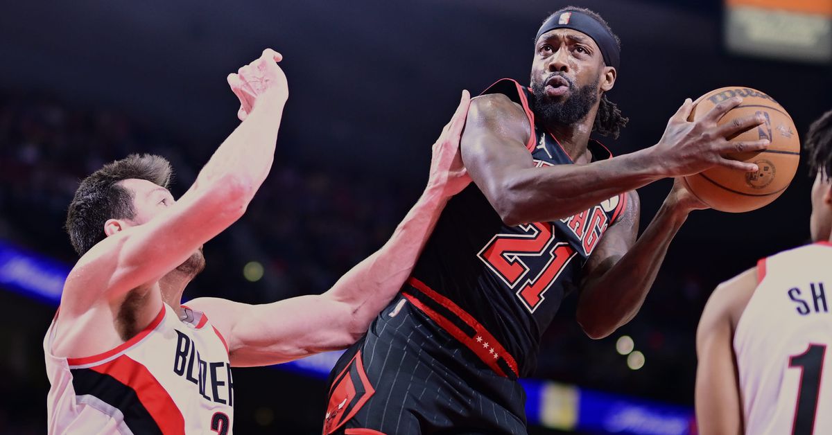 Featured image for Bulls Dominate Blazers in Impressive Victory.