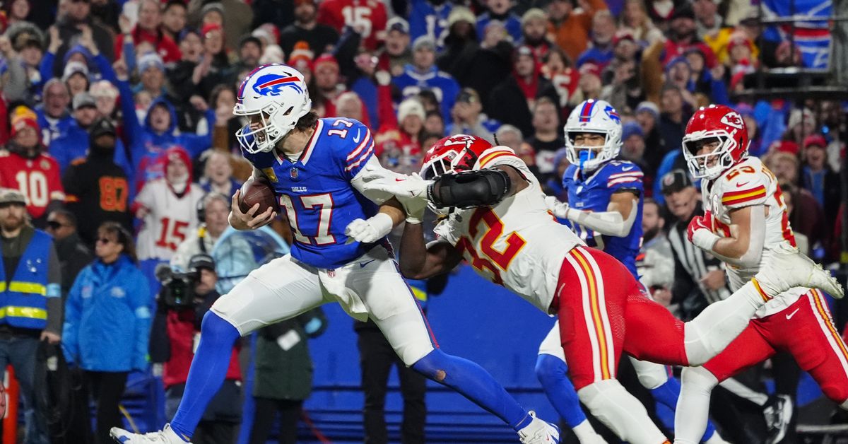 Bills Triumph Over Chiefs in Historic Week 11 Clash