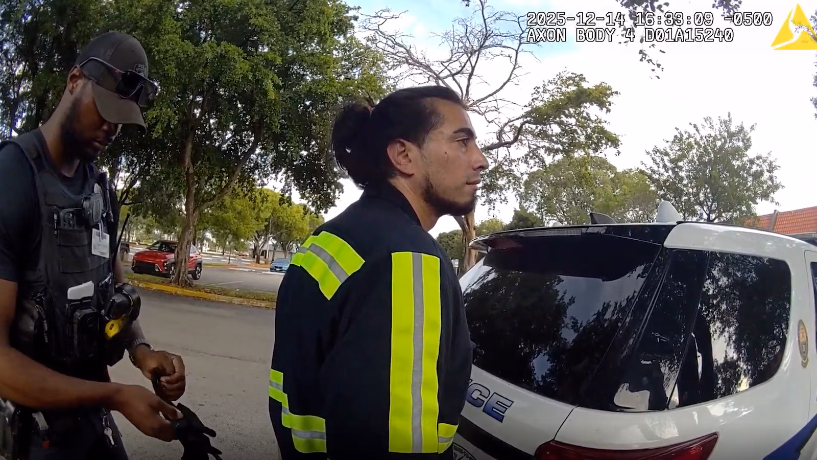 Featured image for Tow truck driver arrested after allegedly towing car with 4-year-old girl inside