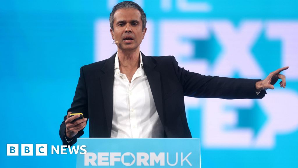 Featured image for Doctor Links Covid Vaccine to Royal Cancers at Reform Conference