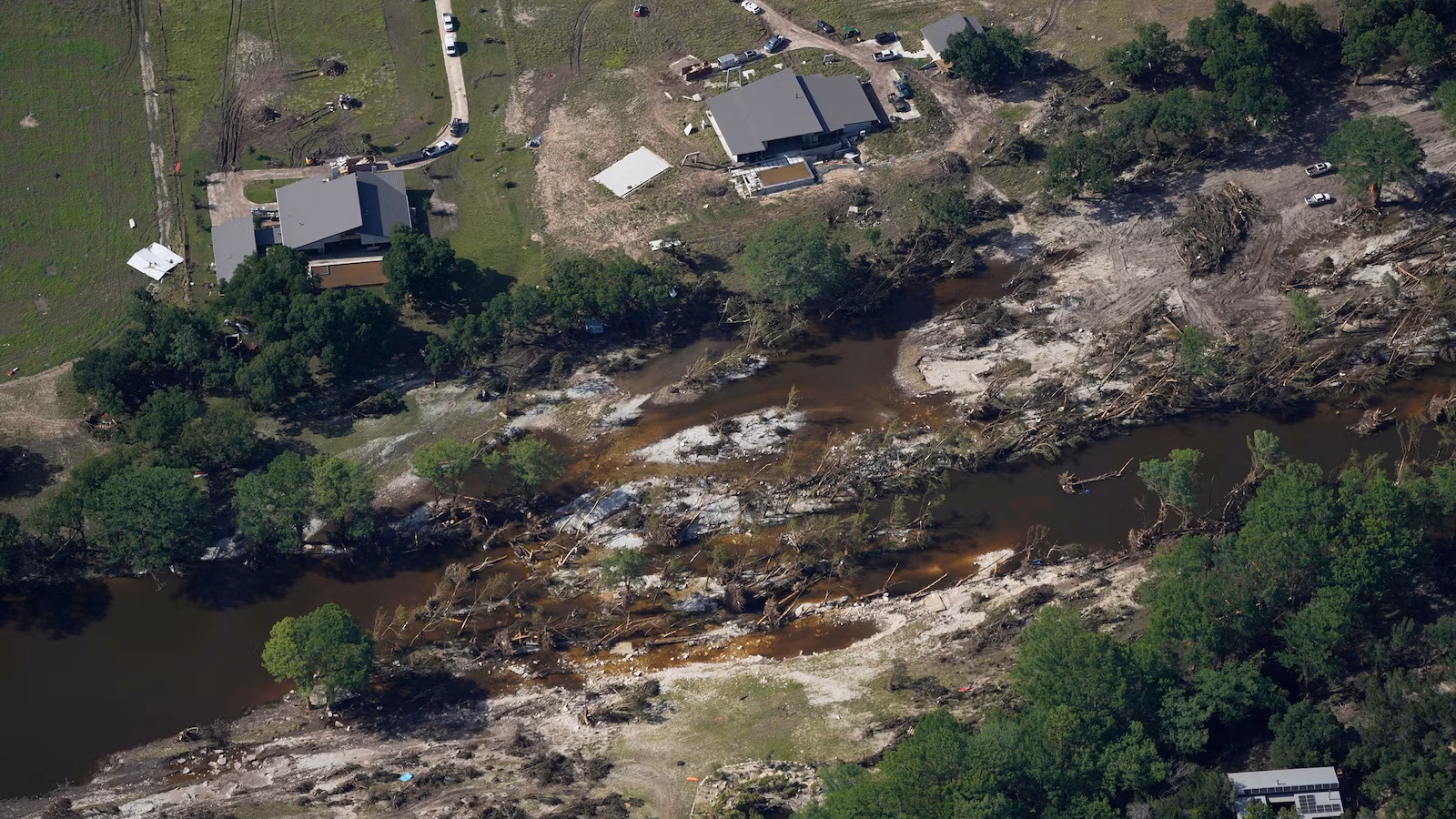 Featured image for Texas man rescues family amid catastrophic flood