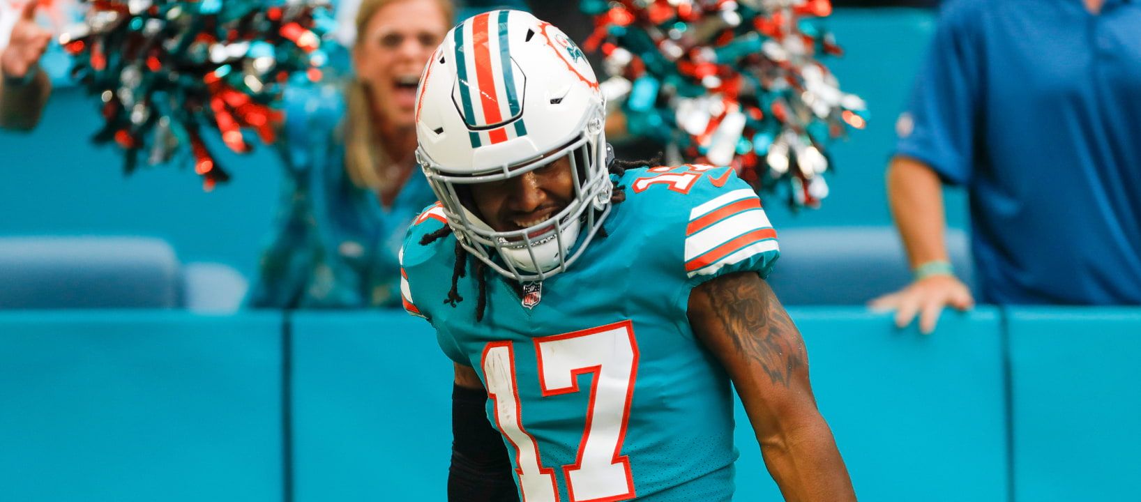 "Fantasy Football Week 3: Injury Report, Buy Low/Sell High Players, TE Rankings, and Matchup Analysis"