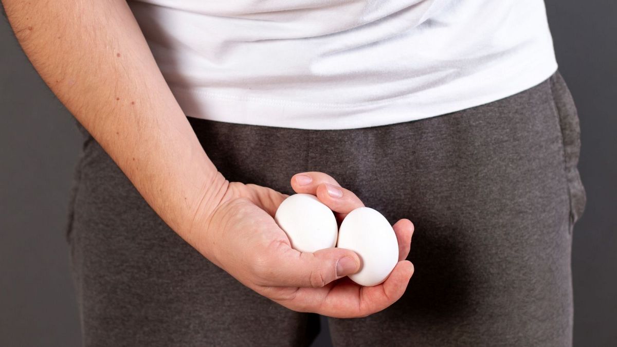 Featured image for "Lab-Grown Testicles: A Breakthrough for Male Infertility Treatment"