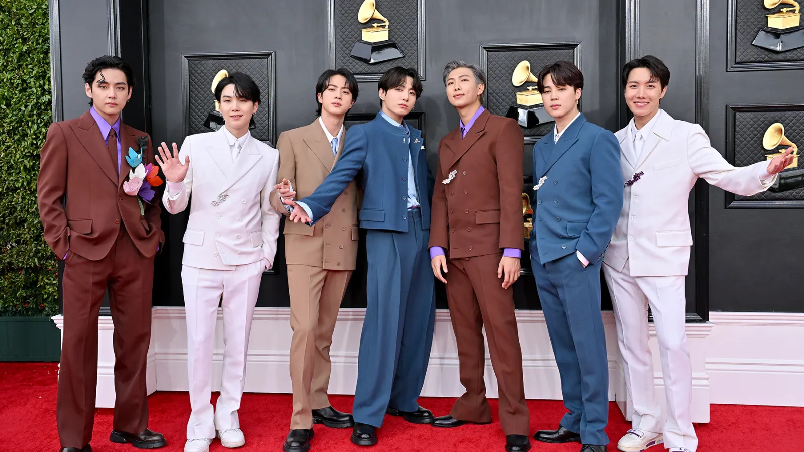 Featured image for BTS marks 10th anniversary with new single and fan interaction.