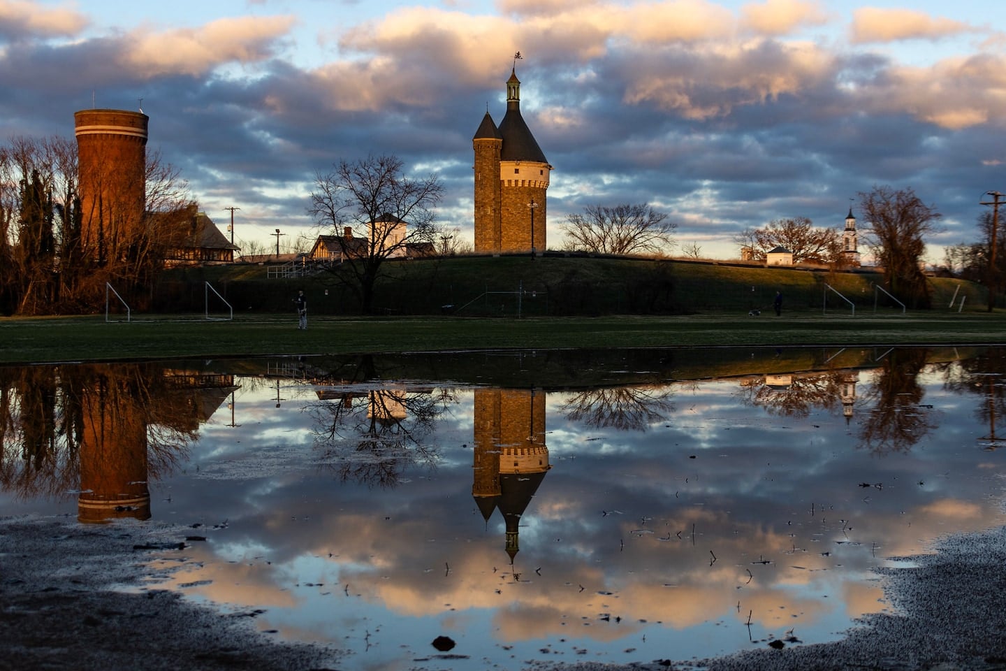 Featured image for "DC Braces for 2024's First Major Winter Storm with Preparations Underway"